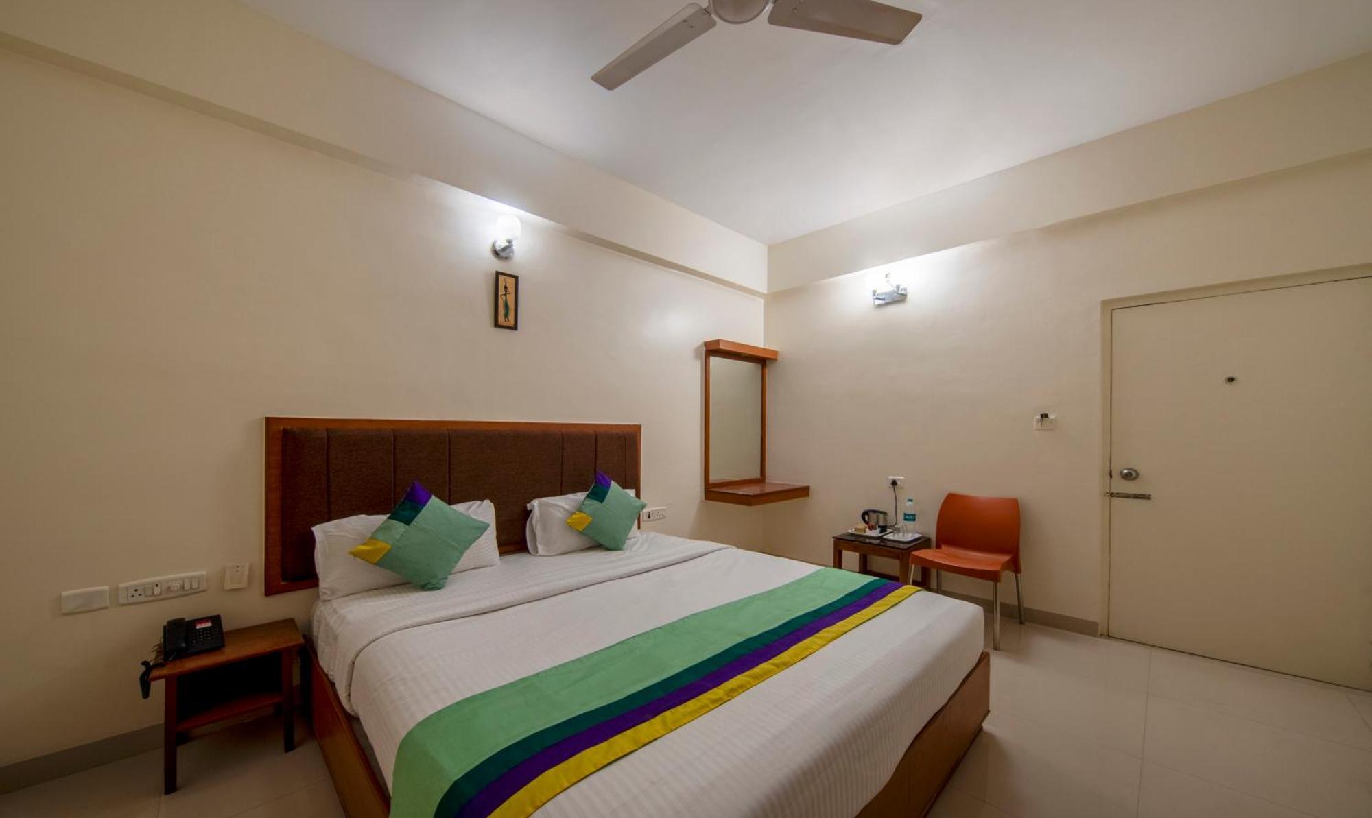 Treebo Sam Residency Hotel Coimbatore Exterior foto