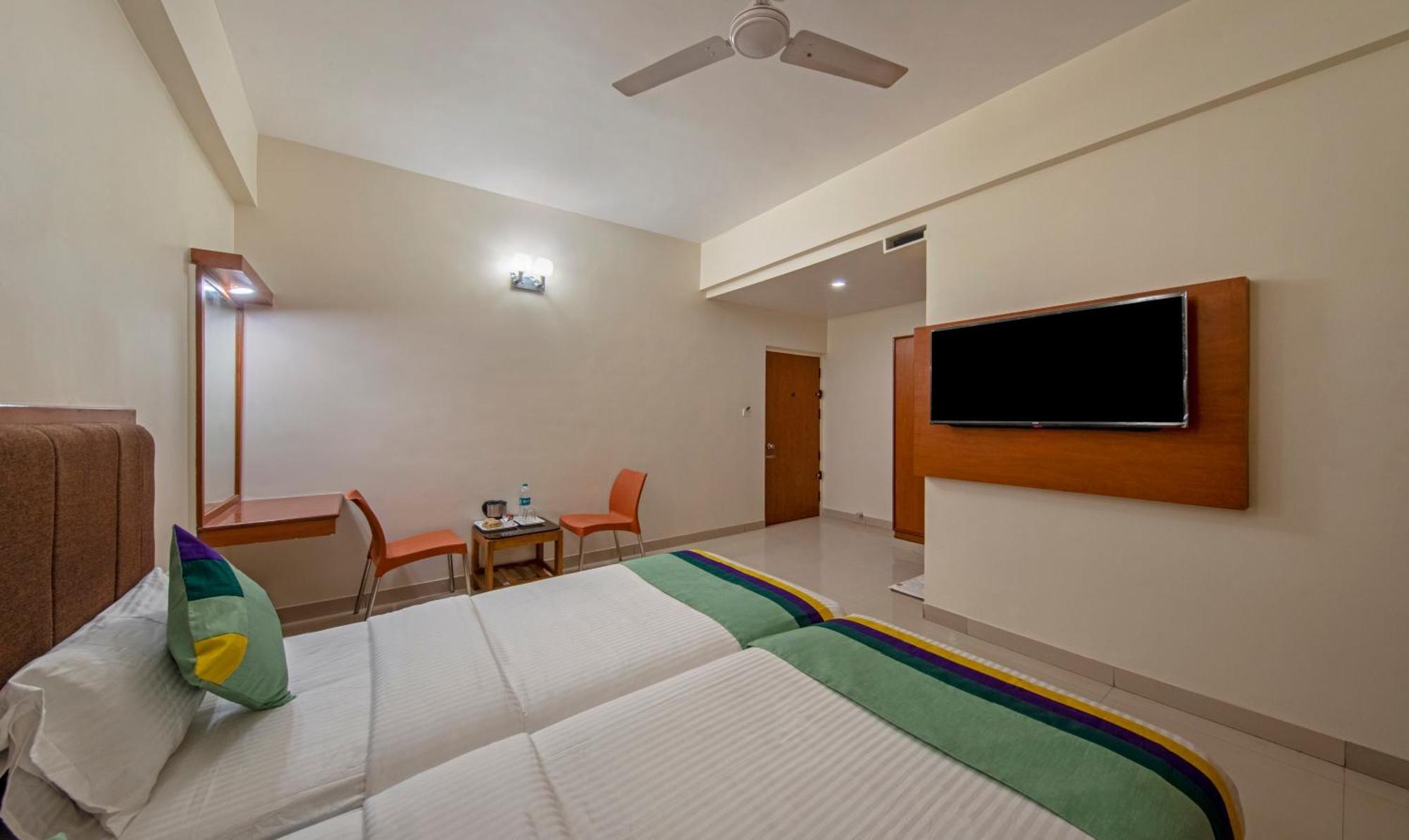 Treebo Sam Residency Hotel Coimbatore Exterior foto