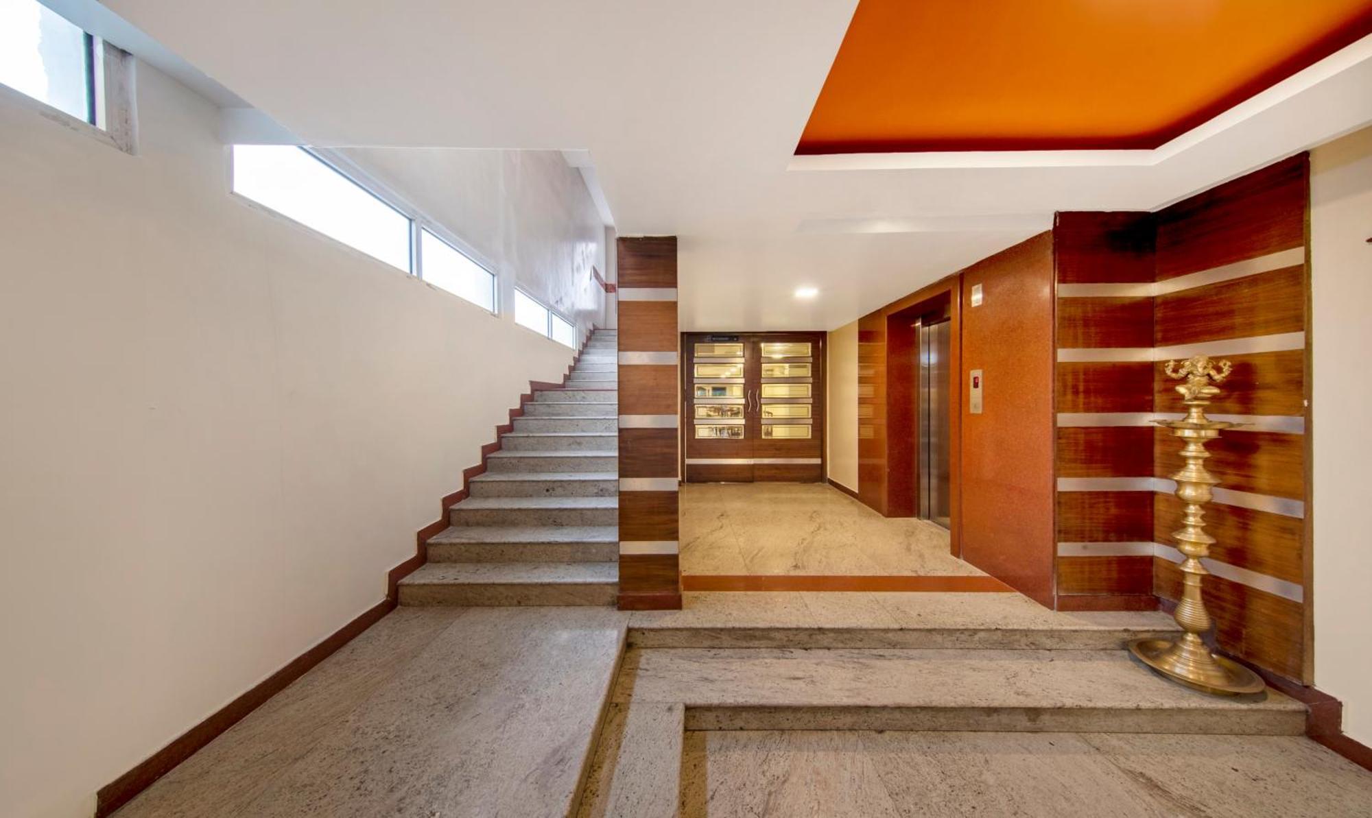 Treebo Sam Residency Hotel Coimbatore Exterior foto