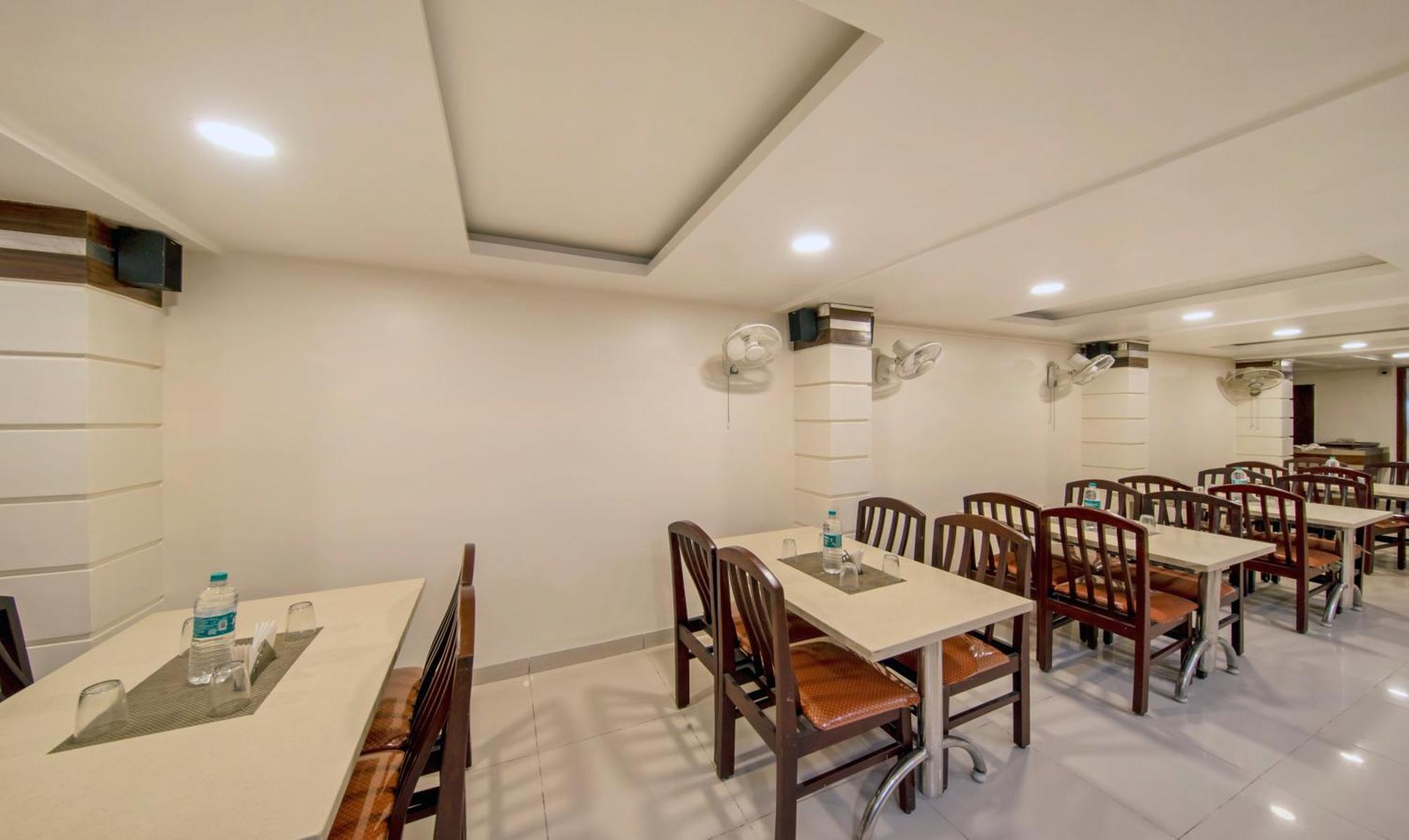 Treebo Sam Residency Hotel Coimbatore Exterior foto